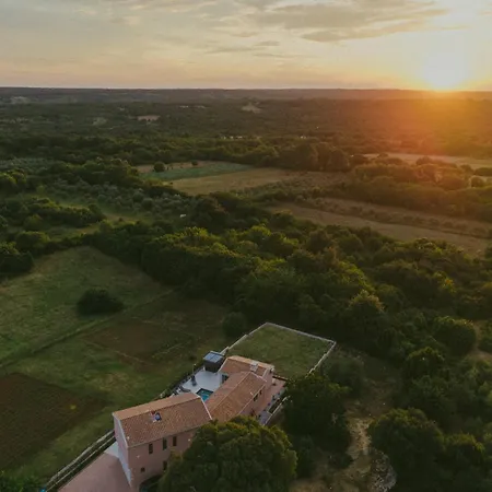 Modern Istrian Da Ella - By Istrabook Βίλα