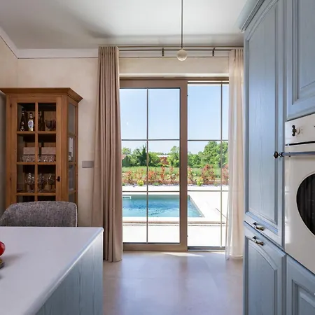 Villa Modern Istrian Da Ella - By Istrabook