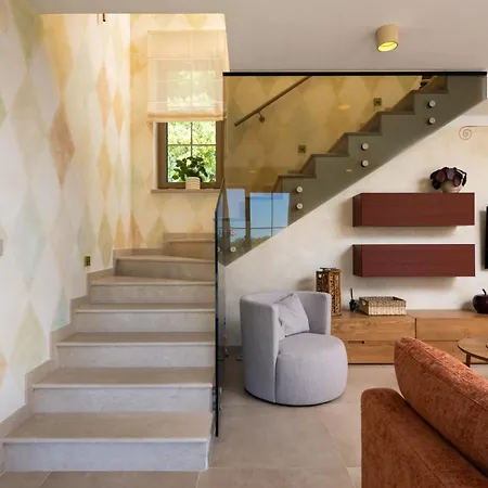 Modern Istrian Da Ella - By Istrabook * Krnica